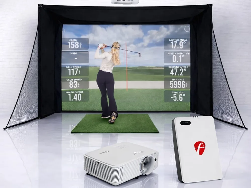 FlightScope Mevo Gen 2 SimBox Full Package radar, floor